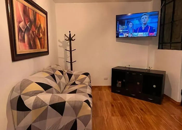 Apartamento Familiar A 10 Min Auto De Plaza Armas Lima