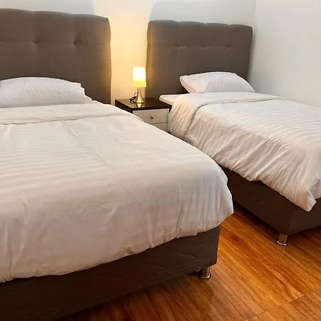 Apartamento Familiar A 10 Min Auto De Plaza Armas Lima Exterior photo